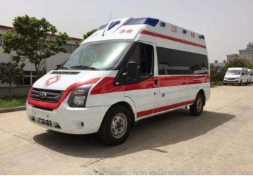 金乡县救护车租赁